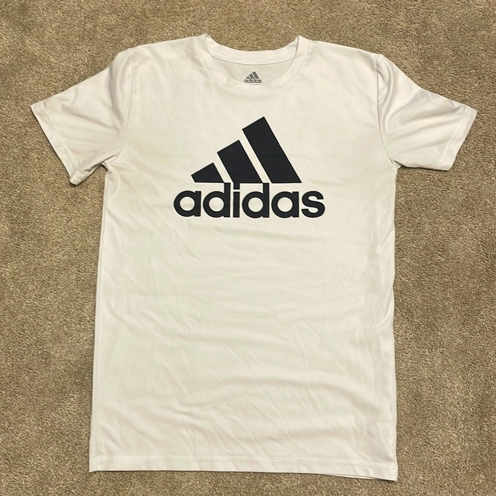 adidas Boys' climalite Performance Logo T-shirt